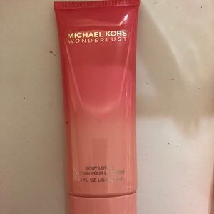 Michael kors wanderlust body lotion